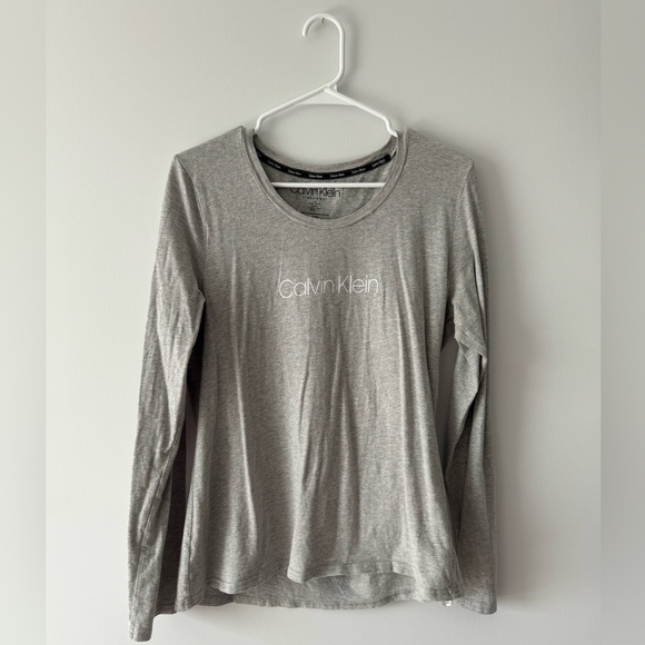 Calvin Klein Long-sleeve Lounge Top - Picture 1 of 4